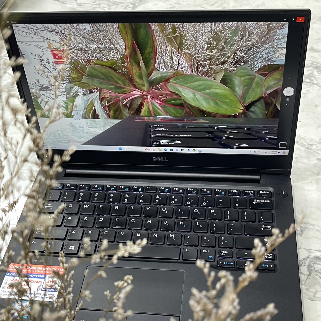  Dell Latitude 7370 Core 7  Ram 8gb Ssd 256gb Màn hình 13.3″Fhd IPS 