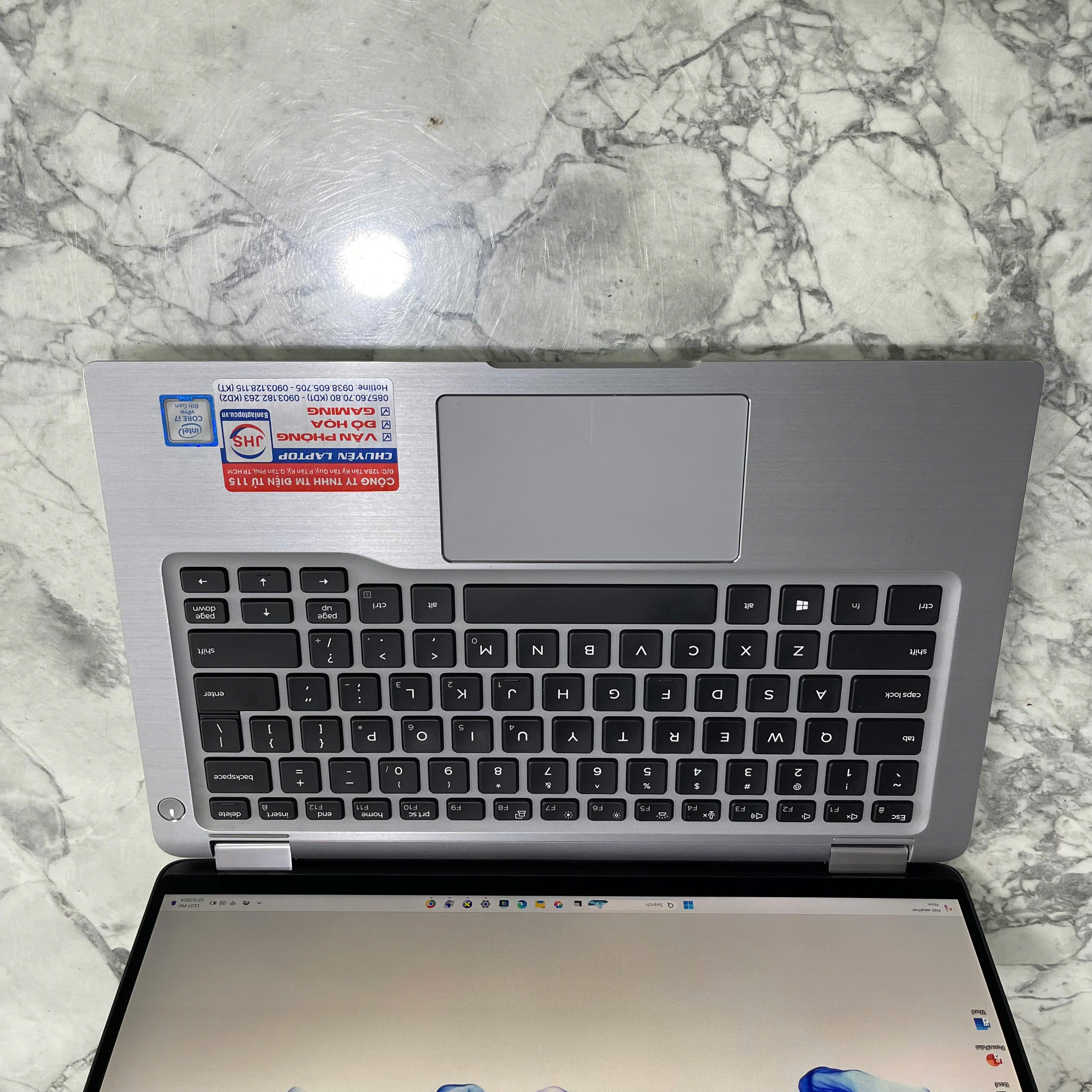 Dell Latitude 7400 2-In-1 Vỏ Nhôm Nguyên Khối Core I7-8665U Ram 16Gb Ssd 256Gb Màn Hình 14" FullHD Ips Touch  Xoay Gập 360