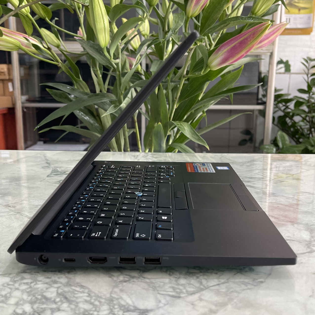 Dell Latitude 7490 Core I7-8650U Ram 16gb Ssd 512gb Màn 14”Inch Fhd IPS