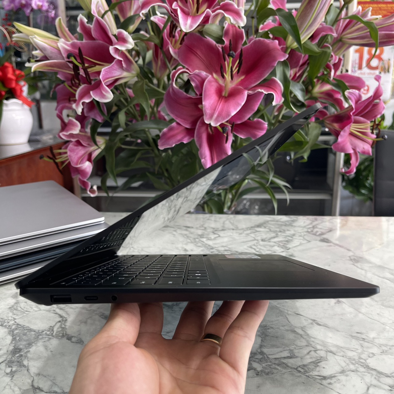 Microsoft Surface Laptop 5 Intel Evo Core I7-1265U Ram 32gb Ssd 512gb Màn Hình 13.5" Inch QHD Touch Screen