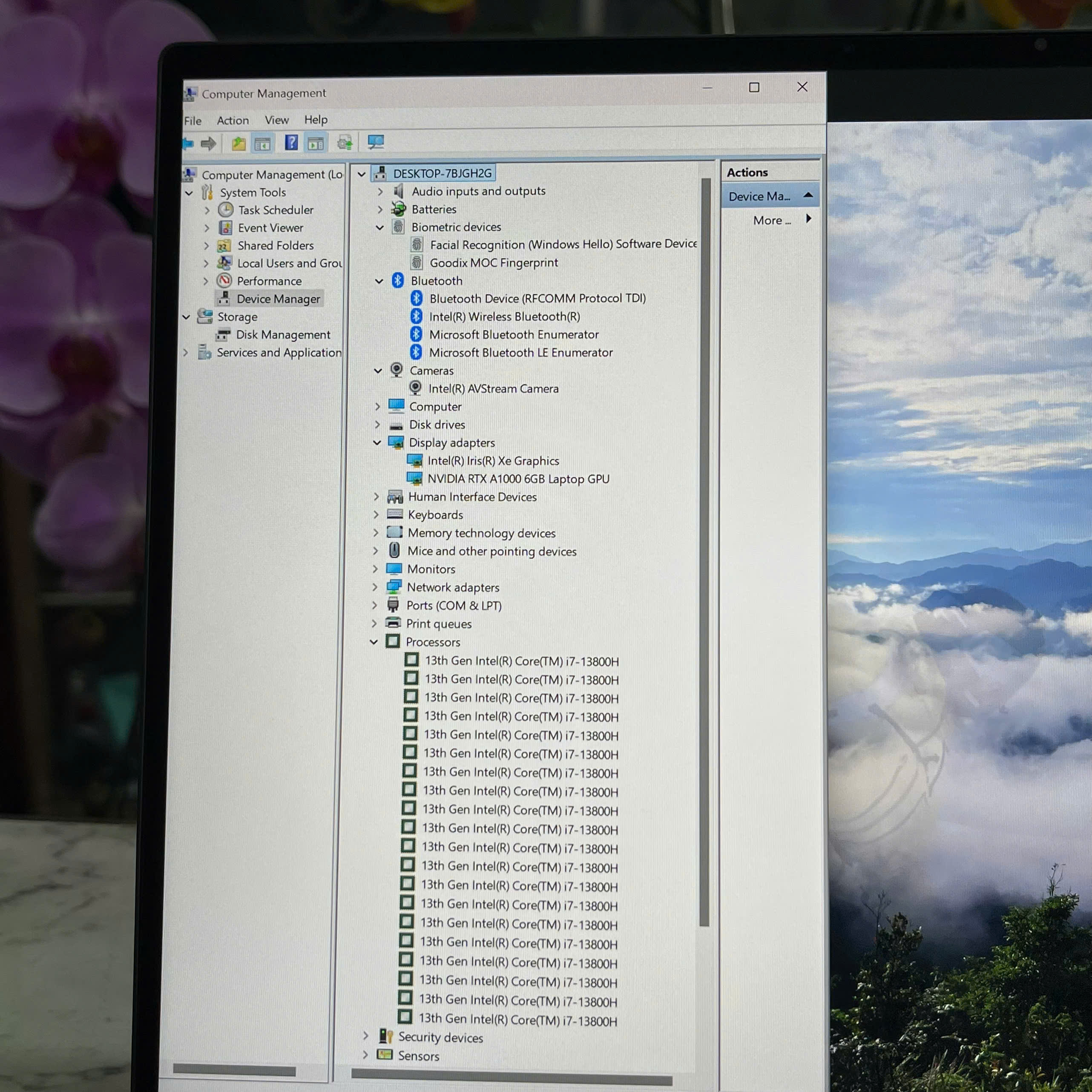 Dell Precision 5480 ( Máy LikeNew-CHUYÊN ĐỒ HỌA GIÁ RẺ )Core I7-13800H Ram 32GB SSD 1.000Gb RTX A1000 6GB Màn hình : 14″ QHD+ Touch 60Hz