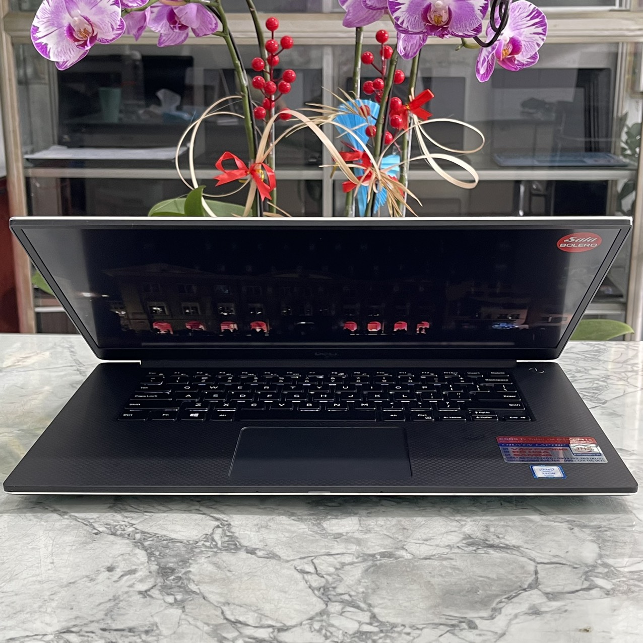 Dell Precision 5530 Xeon E-2176M Ram 16gb Ssd 512gb Card NVIDIA Quadro P1000 Màn Hình 15.6Inch Fhd IPS