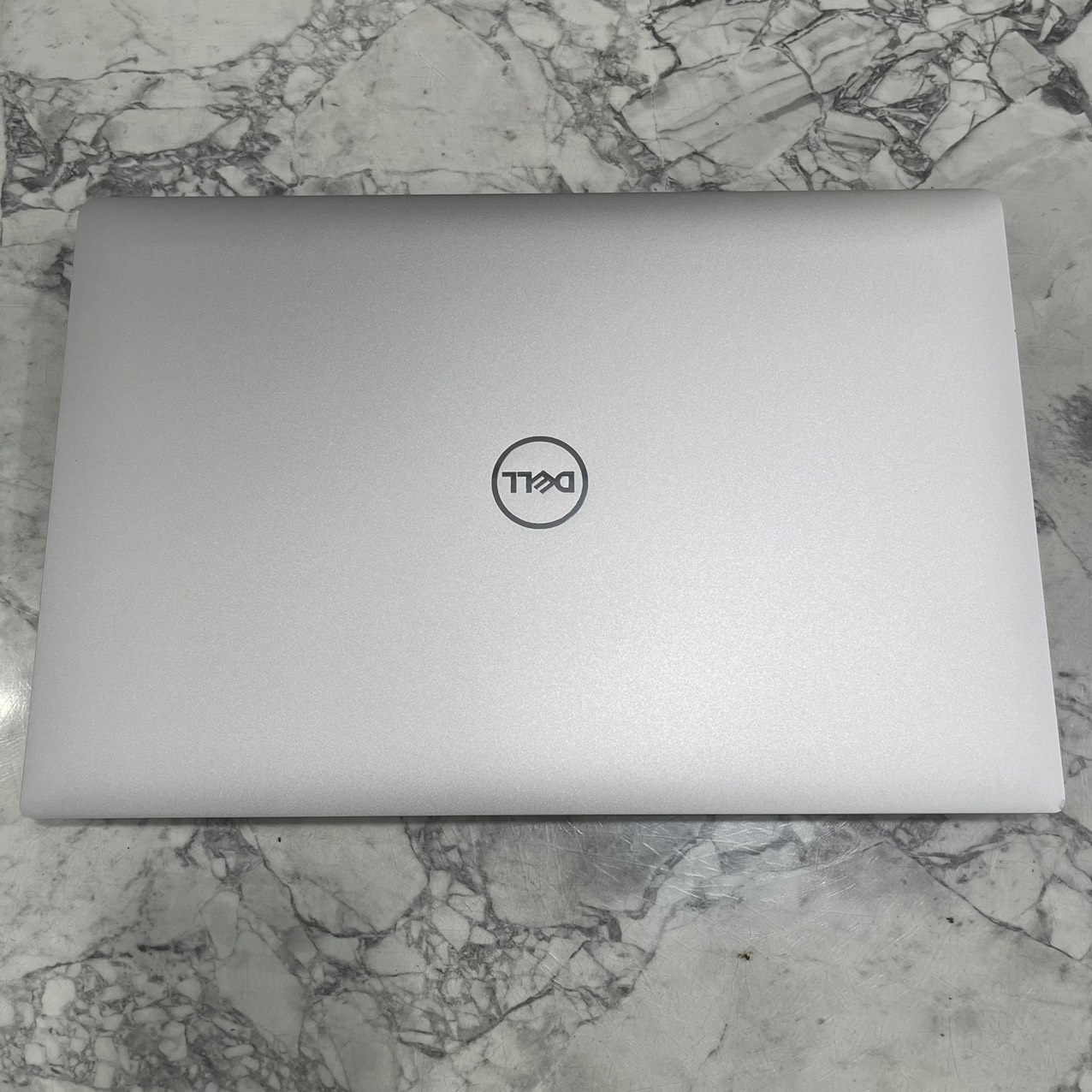 Dell Precision 5530 Xeon E-2176M Ram 32gb Ssd 512gb Nvidia Quadro P1000 4Gb Màn Hình 15.6''Inch Fhd IPS