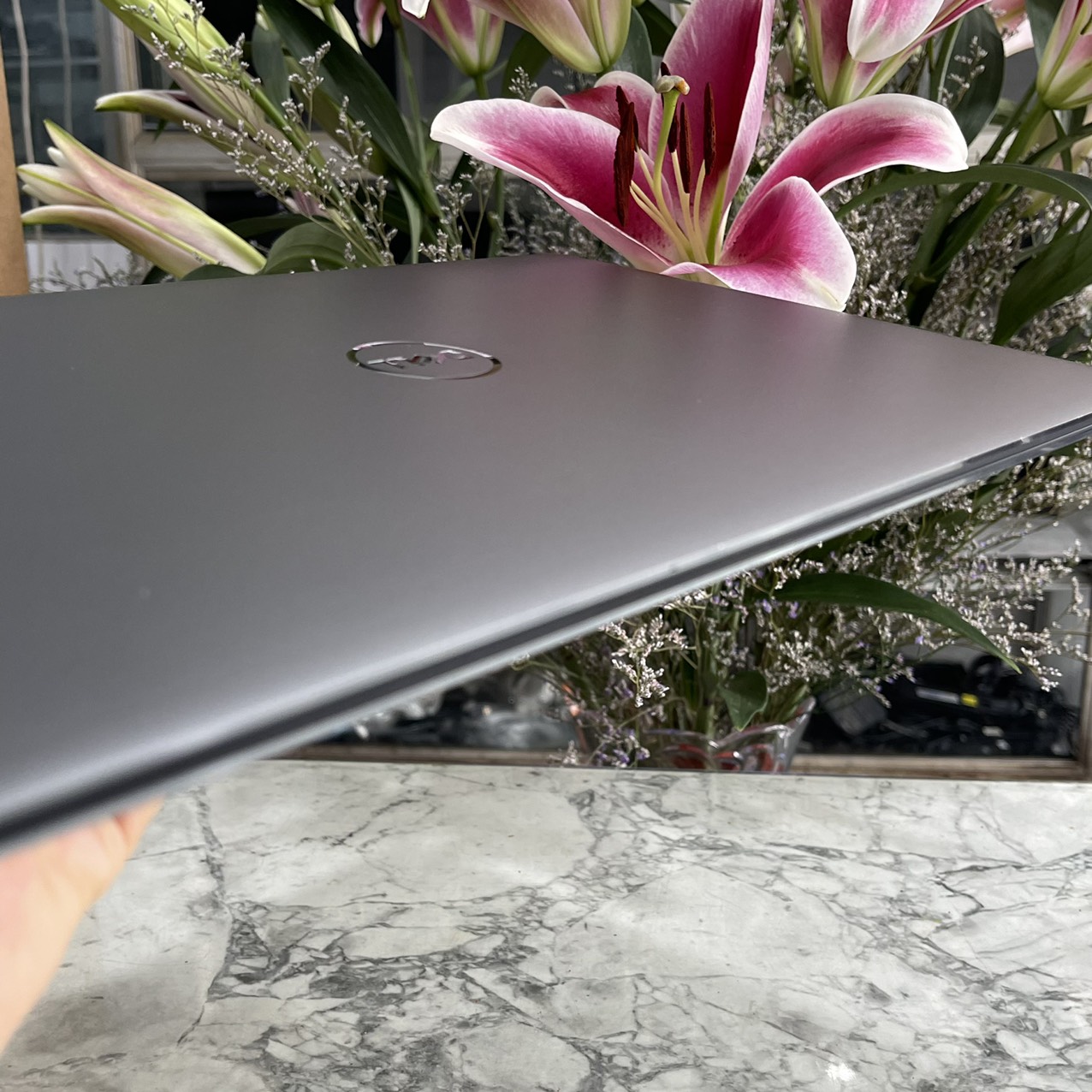 Dell Precision 5550  Core I7-10875H Ram 32gb Ssd 512gb Nvidia Quadro T2000 (4GB) Màn Hình 15.6''Inch OLED 4K Touchcreen 