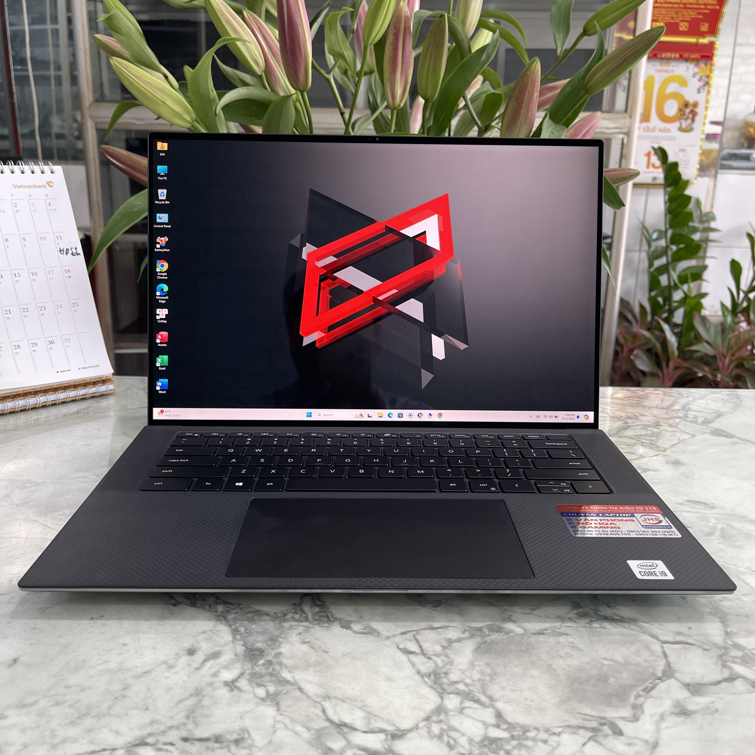 Dell Precision 5550 Core I9-10885H Ram 32Gb Ssd 1.000Gb VGA rời T2000 Màn hình 15.6 Inch UltraSharp 4K Touchcreen