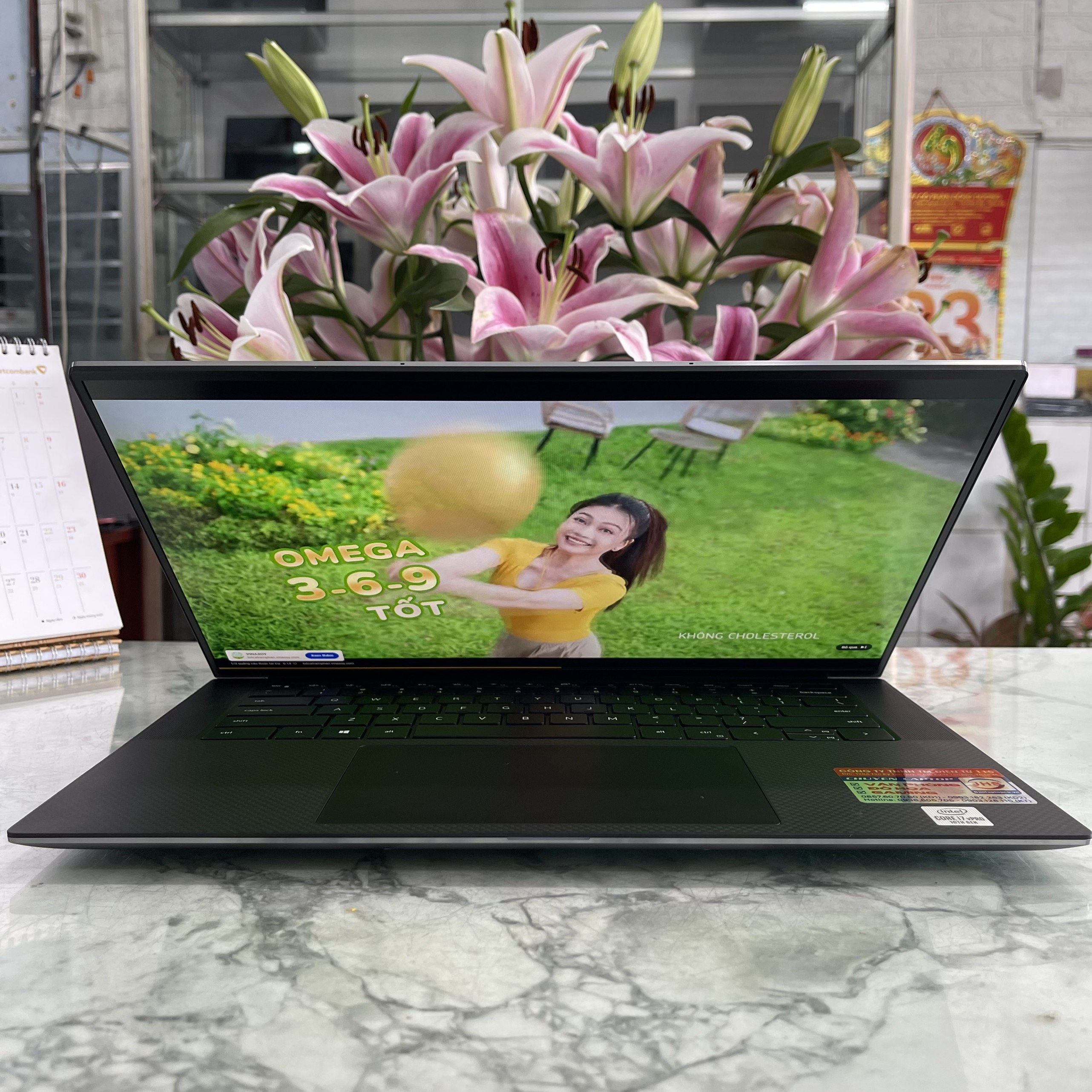 Dell Precision 5550 Ram 32gb Core™ I7-10875H  Ssd 512gb Quadro T1000 (4GB) Màn Hình 15.6''Inch Fhd +  IPS