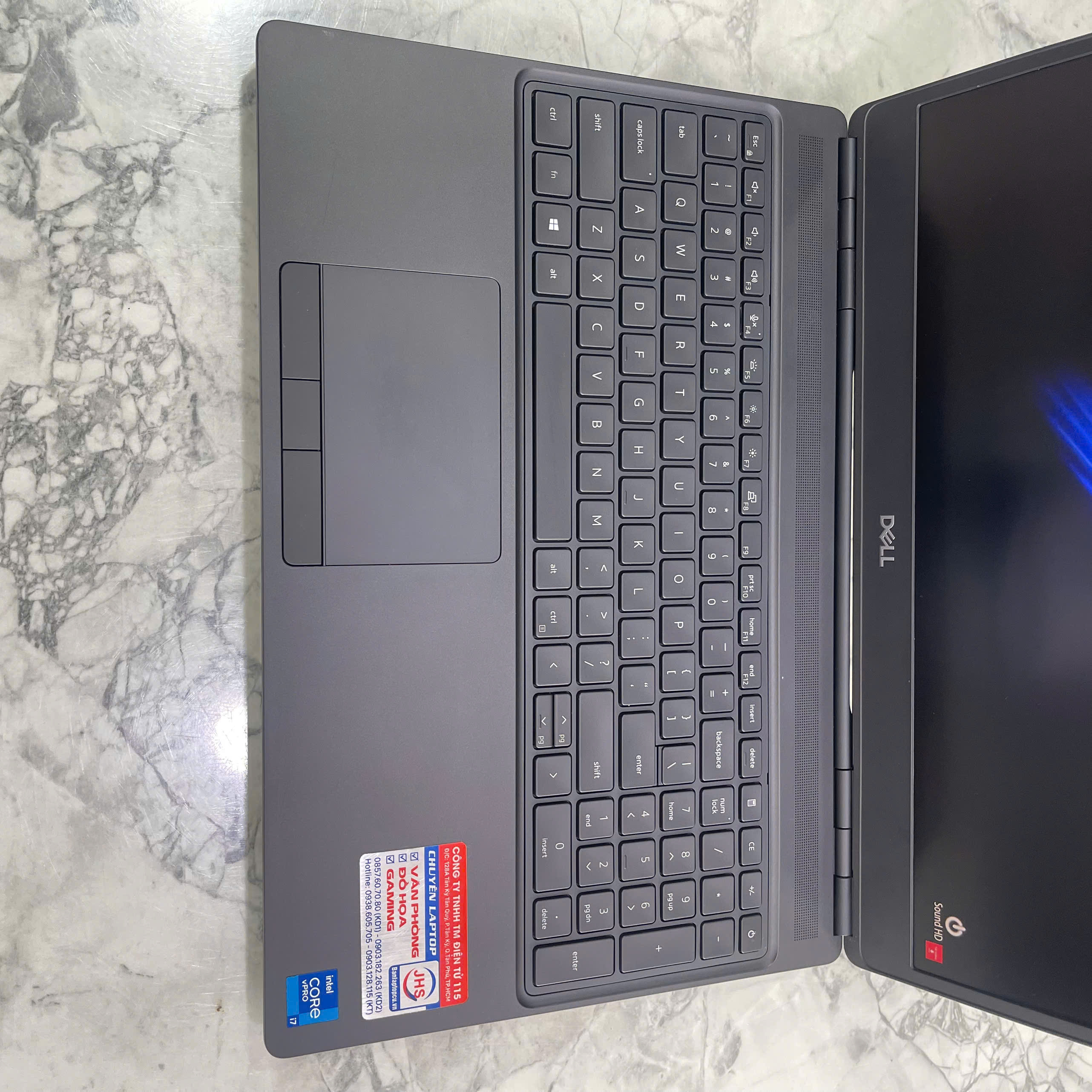 Dell Precision 7560 Xeon W-11855M RAM 32GB SSD 512GB VGA Quadro T1200 MÀN : 15.6 Inch FHD IPS