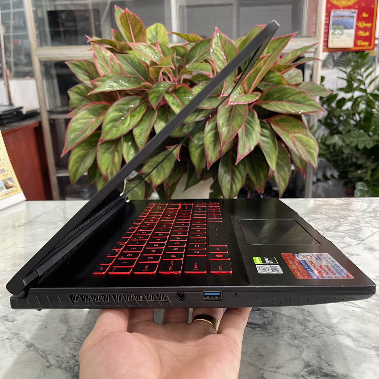 Gaming - Đồ Họa  MSI GF63 Thin 10SC-480VN Core I7-10750H Ram 8gb Ssd 512gb Card GTX 1650 Max-Q 4GB Màn Hình 15.6 Inch IPS Fhd 144Hz