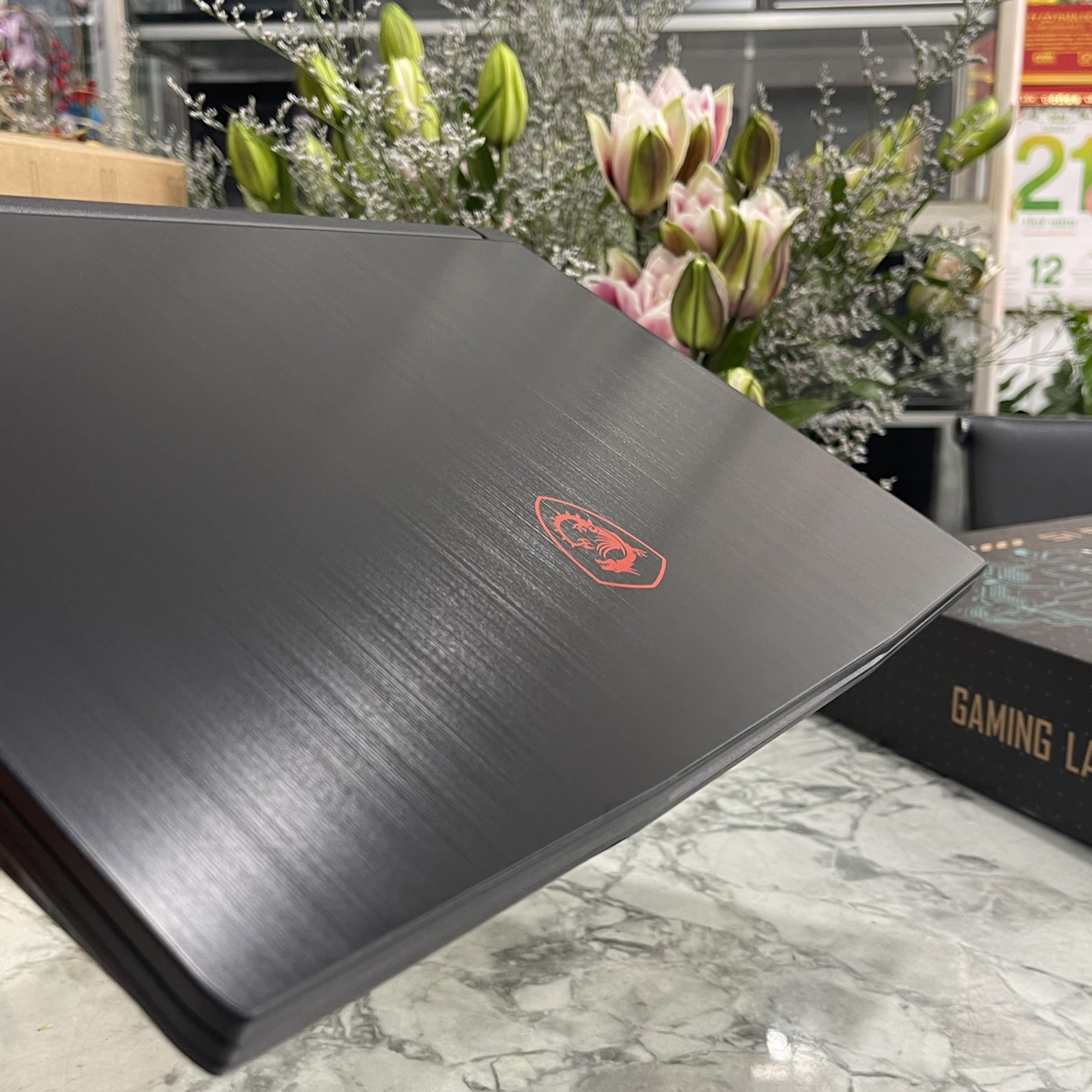 Gaming - Đồ Họa MSI GF63 Thin 11UC-1228VN (MÁY LIKENEW) Core I7-11800H Ram 8gb Ssd 512gb VGA RTX 3050 4GB  Màn Hình 15.6''Inch Fhd IPS 144Hz