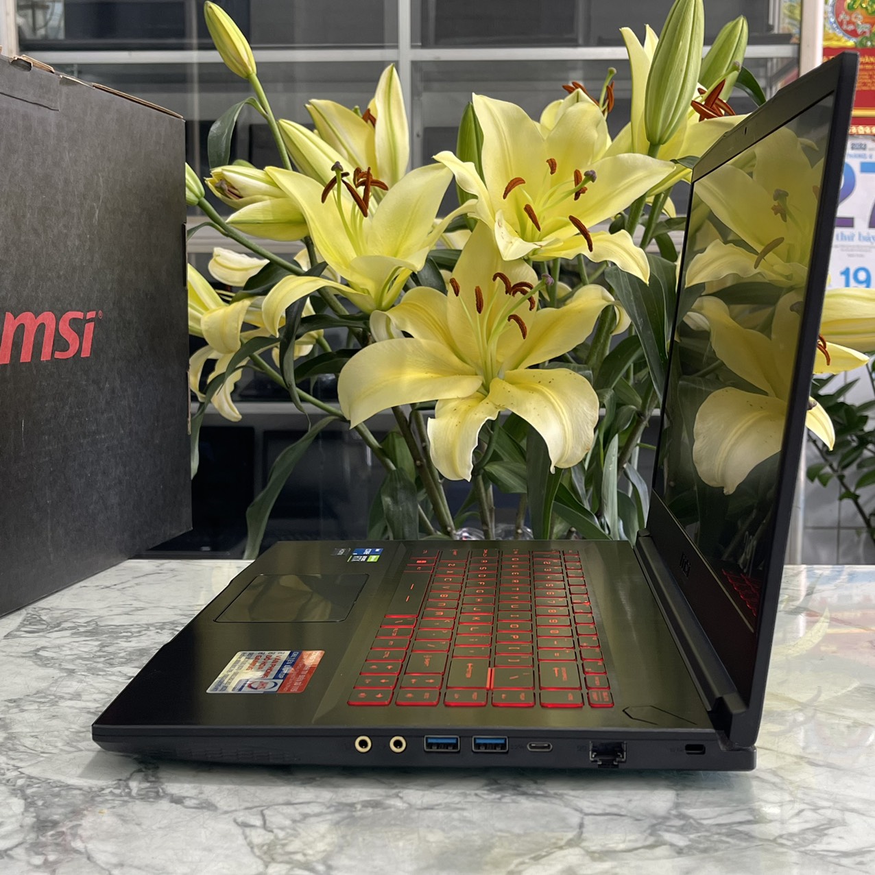 Gaming - Đồ Họa MSI GF63 Thin 11UC-1230VN Core I5-11400H Ram 8gb Ssd 512gb VGA RTX3050 4GB Màn Hình 15.6'' IPS Fhd 144.Hz