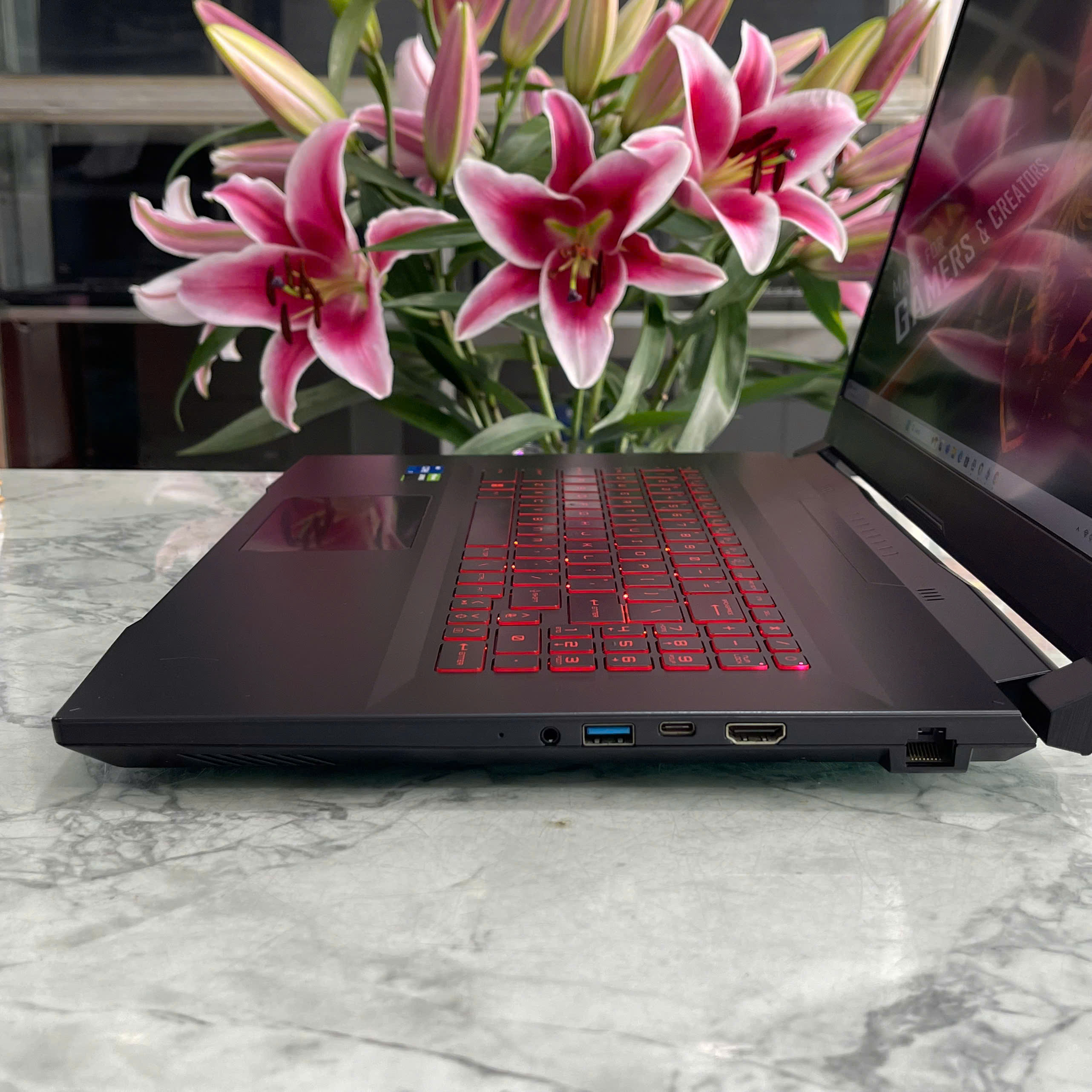 Gaming - Đồ Họa MSI Katana GF76 11UC-441VN Core™ I7-11800H Ram 16Gb Ssd 512Gb Card RTX™ 3050 4GB Màn Hình 15.6 Inch IPS Fhd 144Hz