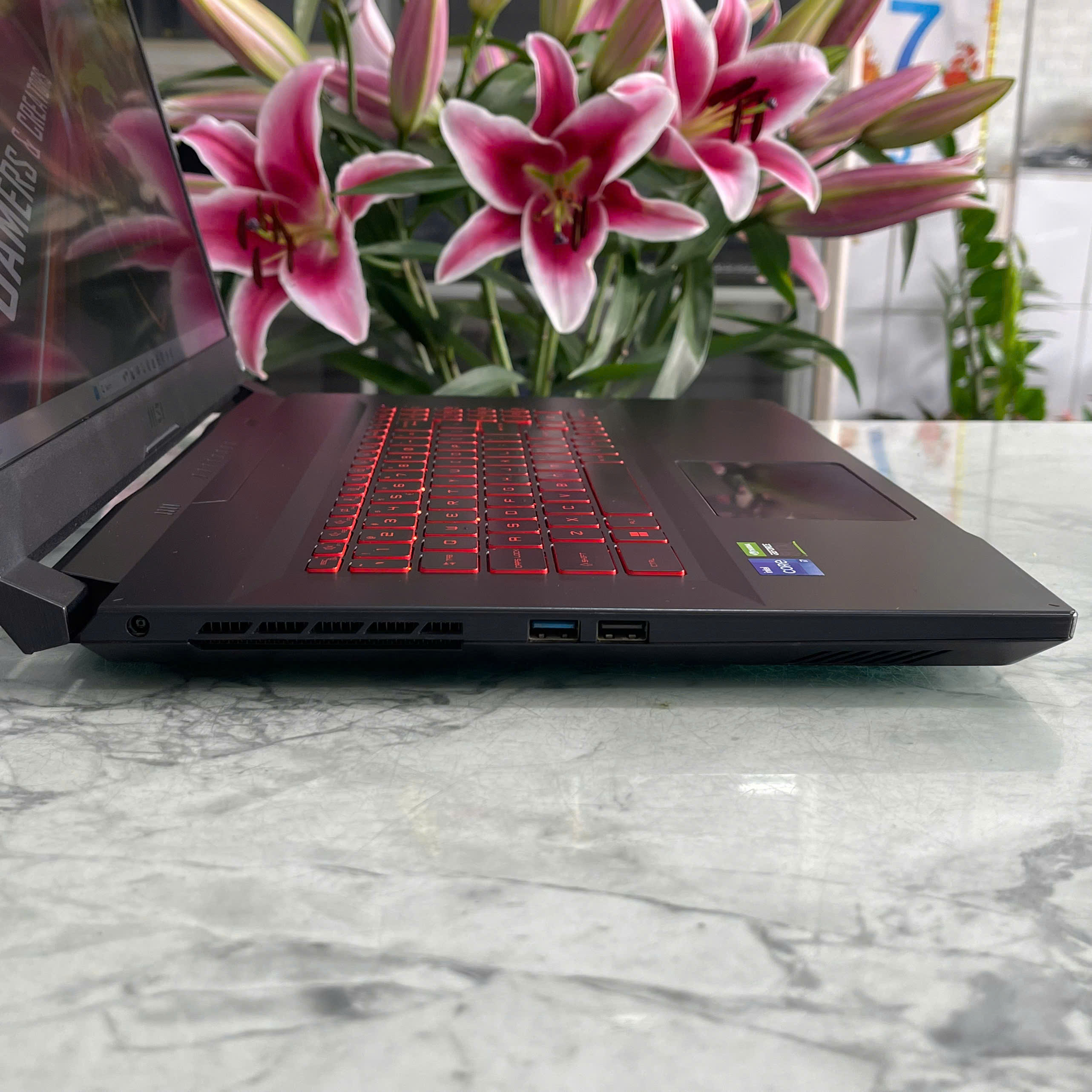 Gaming - Đồ Họa MSI Katana GF76 11UC-441VN Core™ I7-11800H Ram 16Gb Ssd 512Gb Card RTX™ 3050 4GB Màn Hình 15.6 Inch IPS Fhd 144Hz