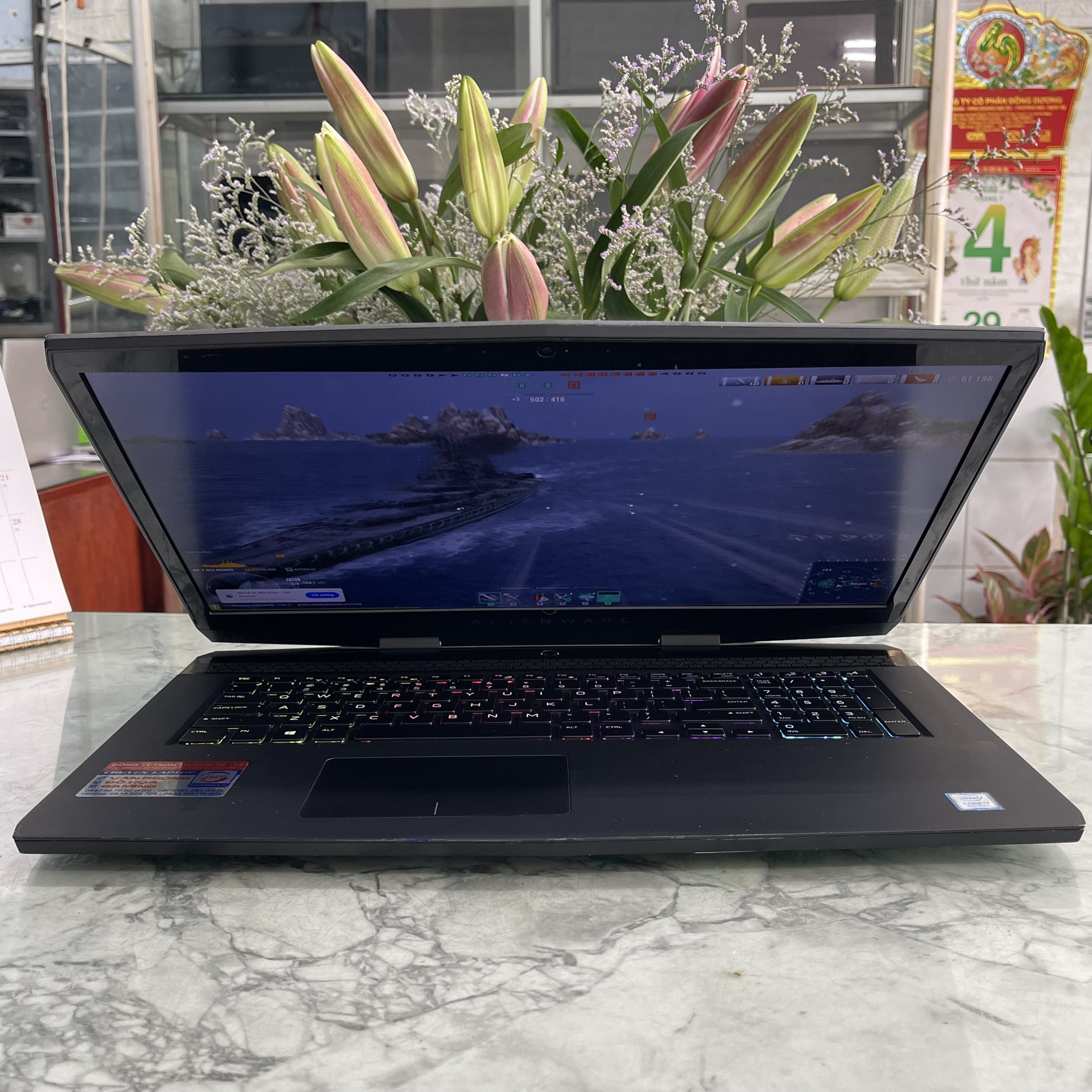 GAMING TUYỆT ĐỈNH : Dell Alienware M17 P37E 