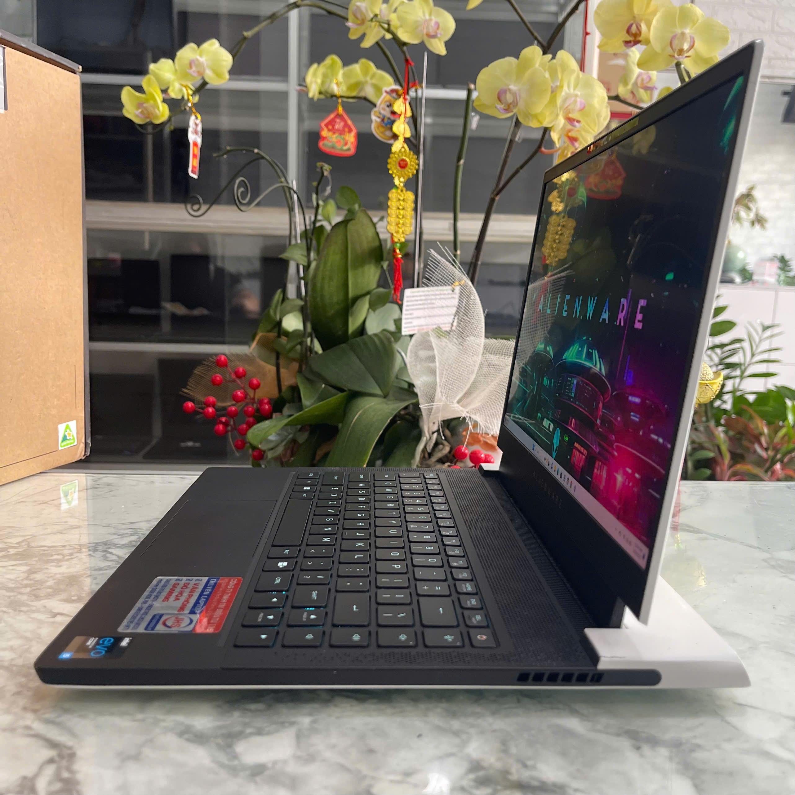 GAMING TUYỆT ĐỈNH Dell Alienware X14  Core™ I5 - 12500H RAM 16GB SSD 512GB Arc™ A370M  4GB GDDR6 Màn hình 14 inch FHD 144Hz