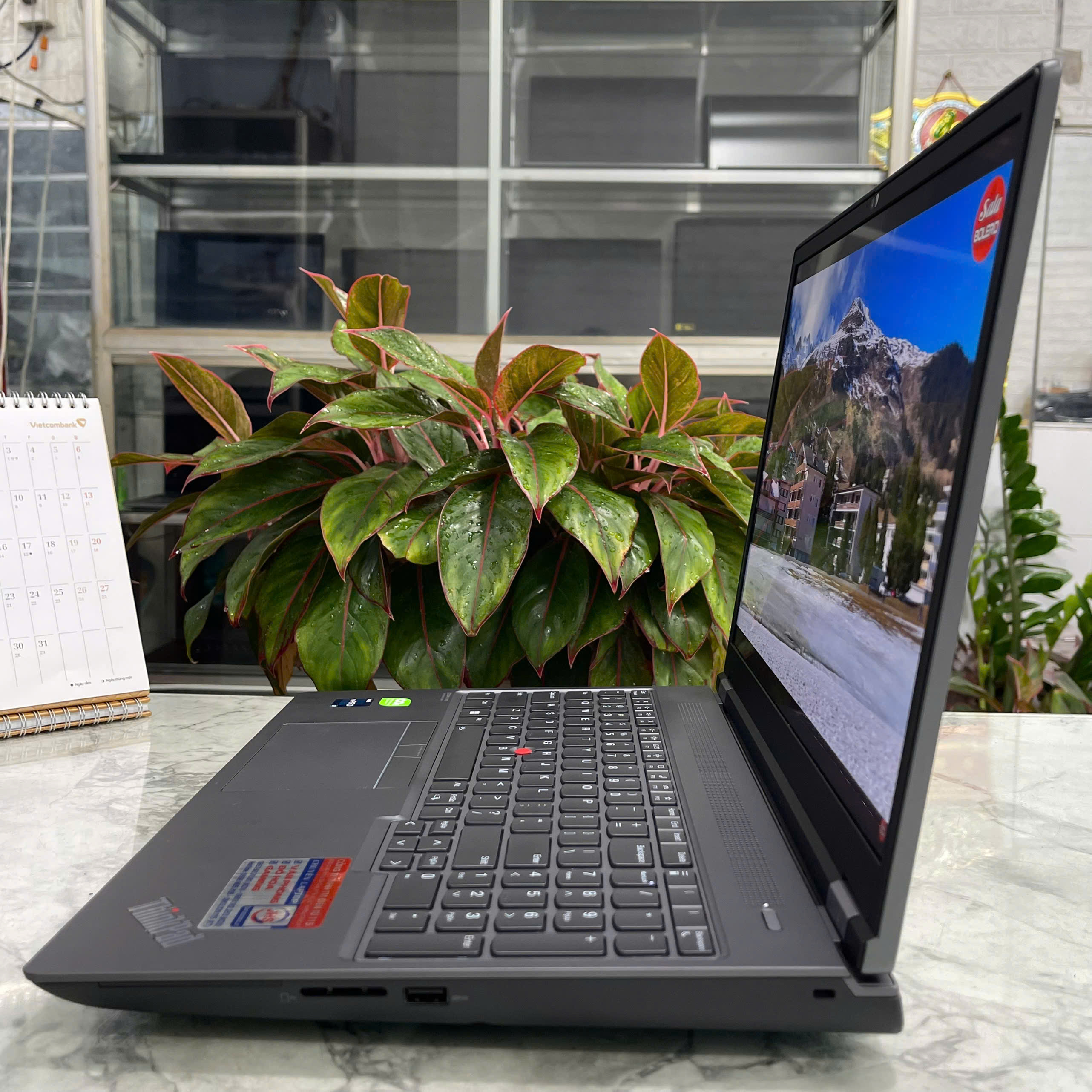  Lenovo ThinkPad P16 Gen1 Core I7-12850HX Ram 64gb Ssd 1.000gb Card RTX A4500 16Gb GDDR6  Màn Hình 16"Inch QHD.