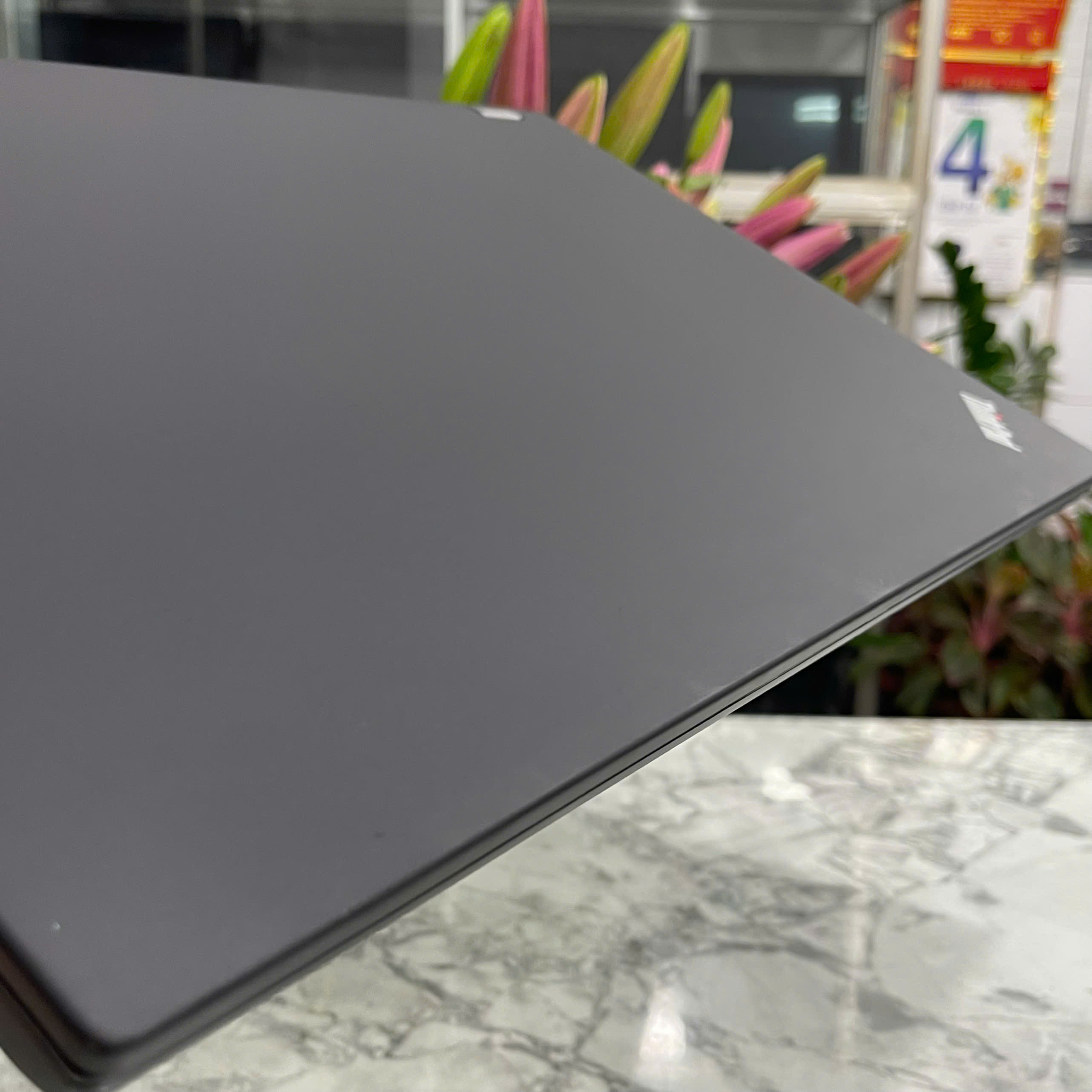 Lenovo ThinkPad P73 Core I7-9750H Ram 16gb Ssd 512gb NVIDIA Quadro T2000(4GB) Màn Hình 17.3''FHD IPS.
