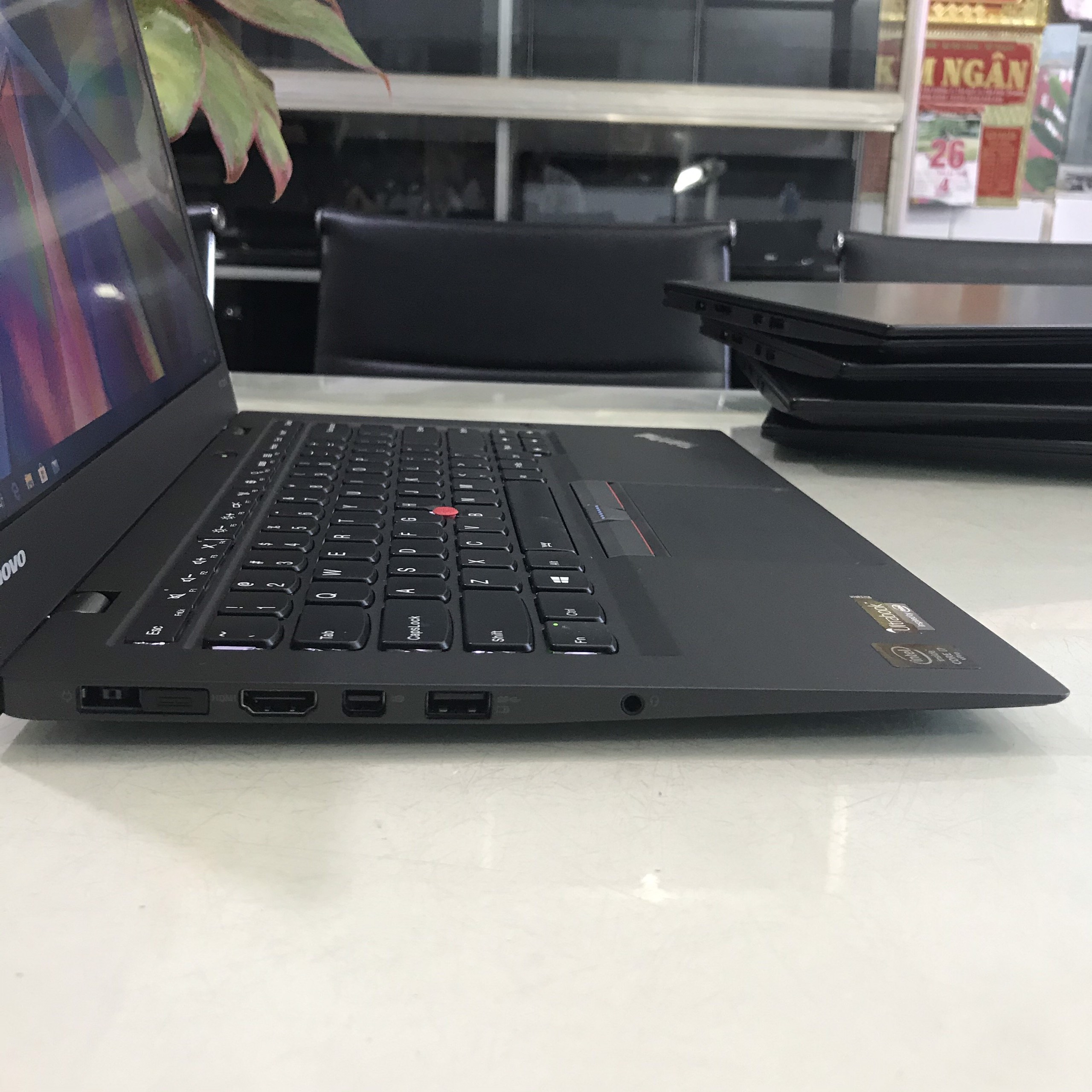 Lenovo Thinkpad X1 Carbon Gen 3 Core I7-5600U Ram 8gb Ssd 256gb Màn 14" 2K