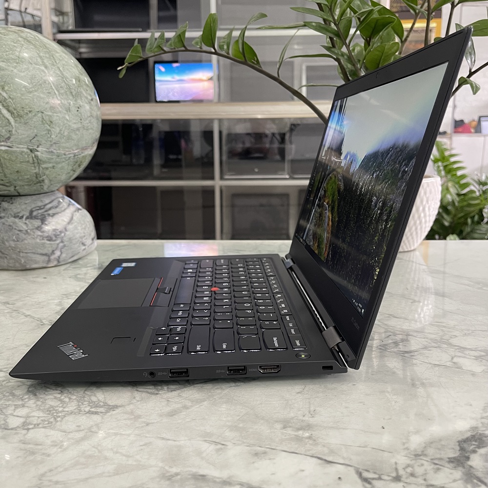 Lenovo Thinkpad X1 Carbon Gen 4  Core I5-6300U Ram 8gb Ssd 256gb Màn Hình 14''Inch Full HD IPS