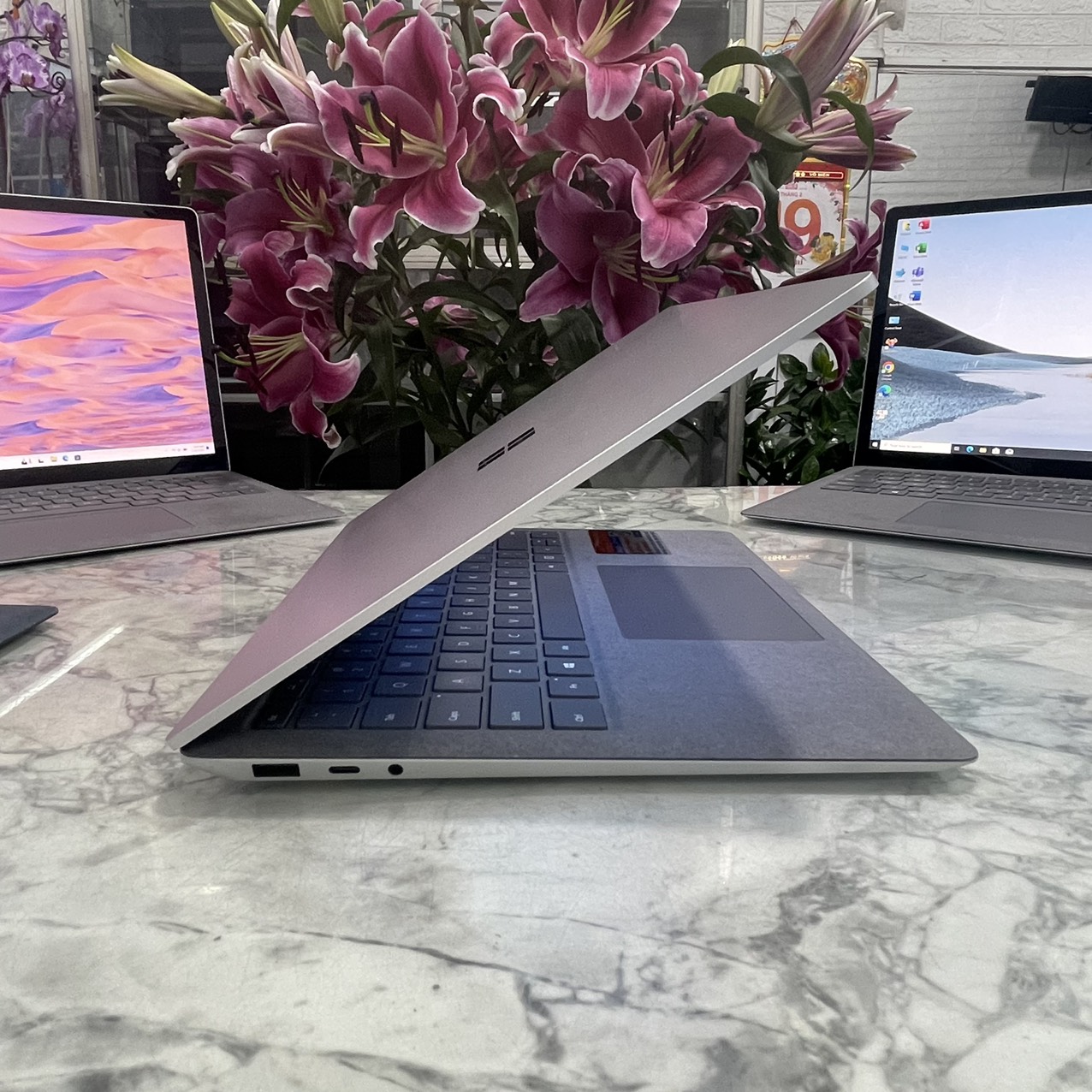 Microsoft Surface Laptop 4  Core I7-1185G7 Ram 16gb Ssd 512gb Màn Hình 13.5" Inch 2K Touch Screen
