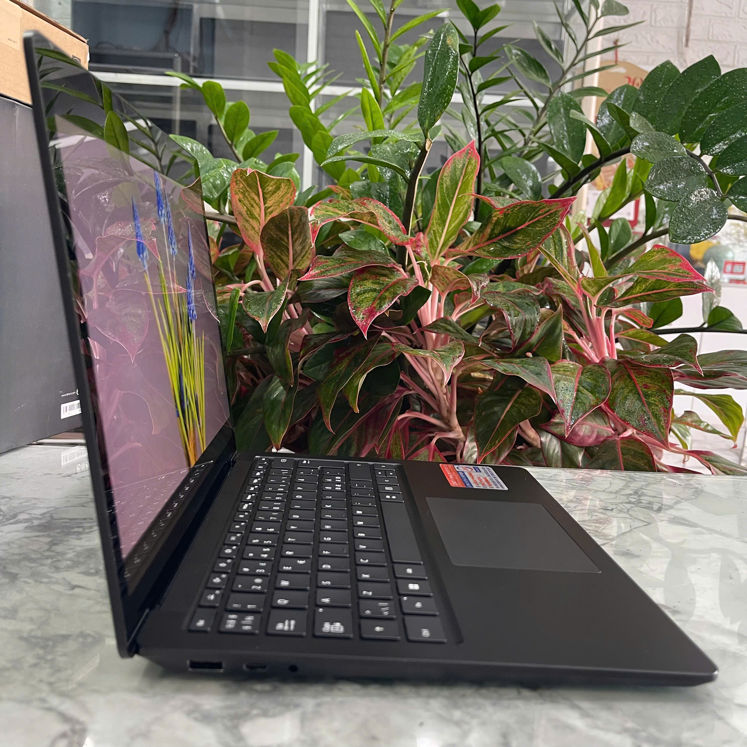 Microsoft Surface Laptop 4 {MÁY 99%  MỚI SẠC 30 LẦN} Core I7-1185G7 Ram 16gb Ssd 256gb Màn Hình 13.5" Inch 2K Touch Screen