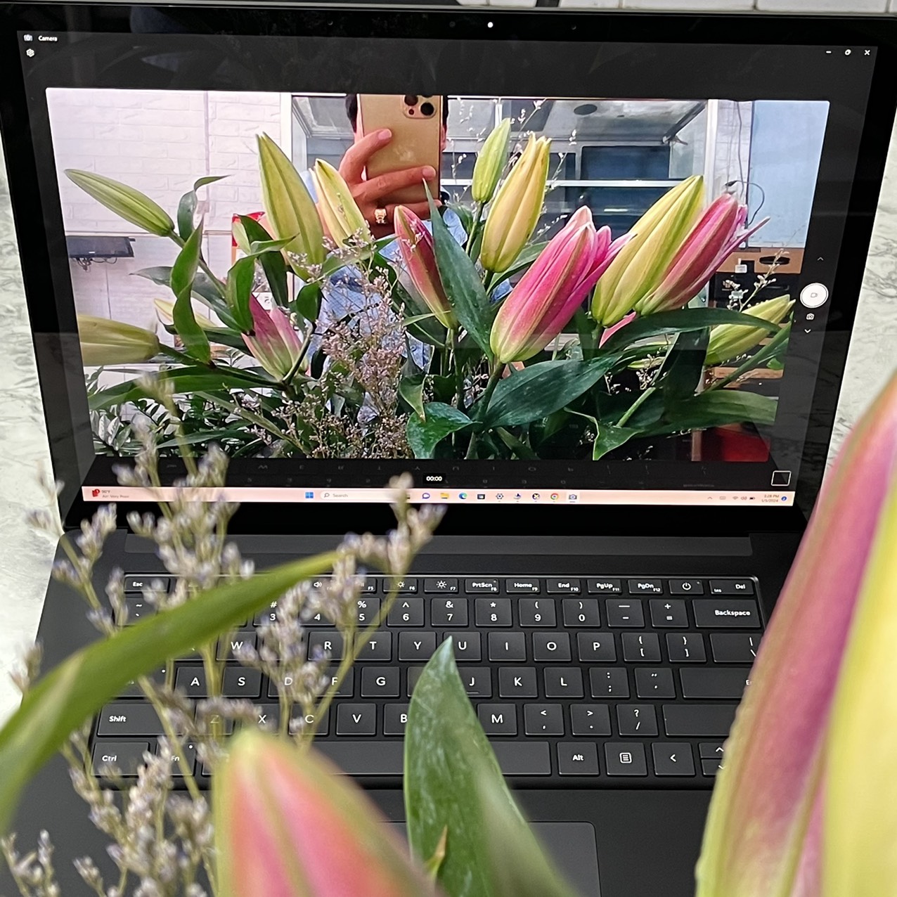 Microsoft Surface Laptop 5 (Máy Likenew , Mới Sạc Vài Lần) Intel Evo Core I7-1255U  Ram 16gb Ssd 512gb Màn Hình 15" Inch 2K Touch Screen