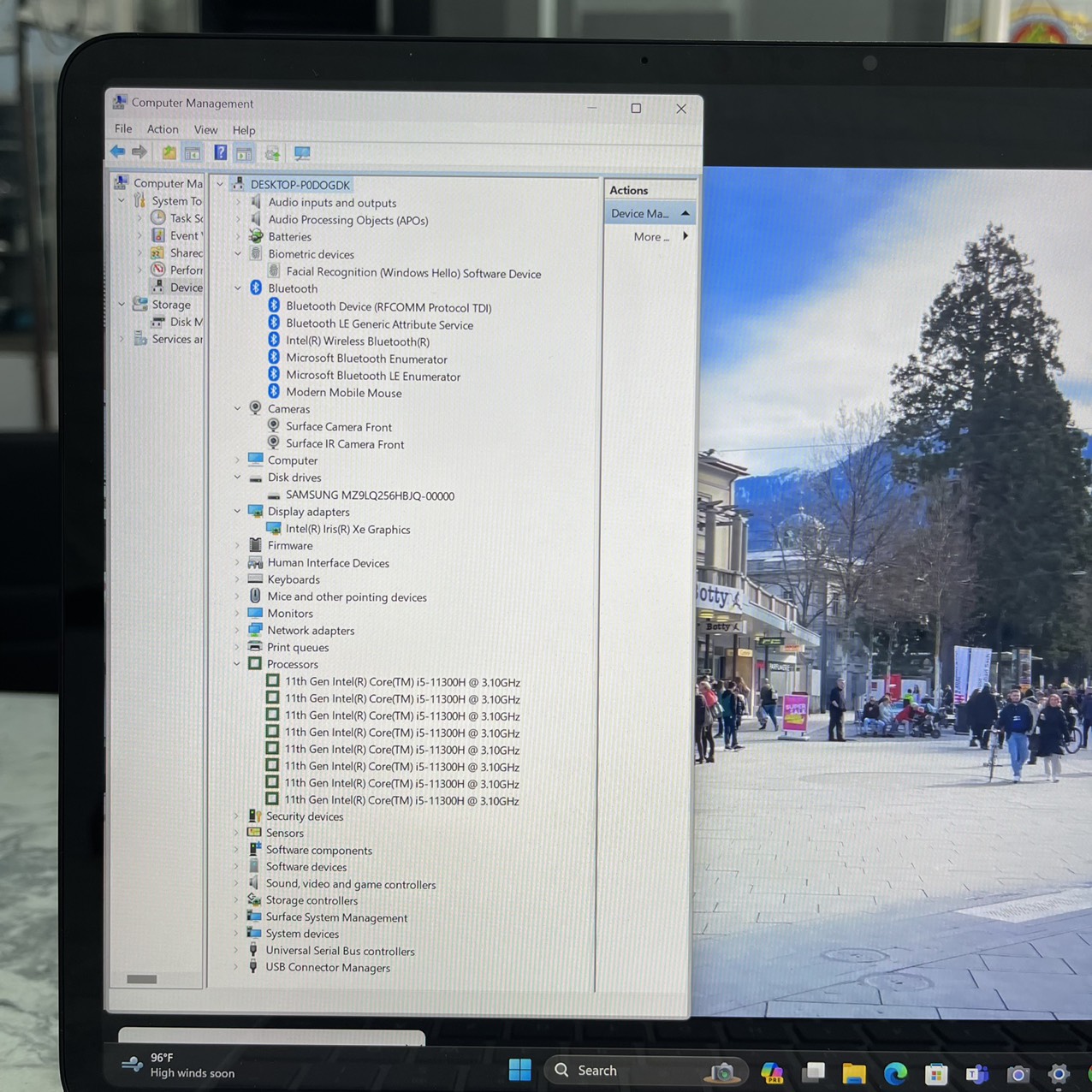 Microsoft Surface Laptop Studio Core I5-11300H Ram 16Gb Ssd 256Gb Màn Hình 14.4''Inch 2K Touch 