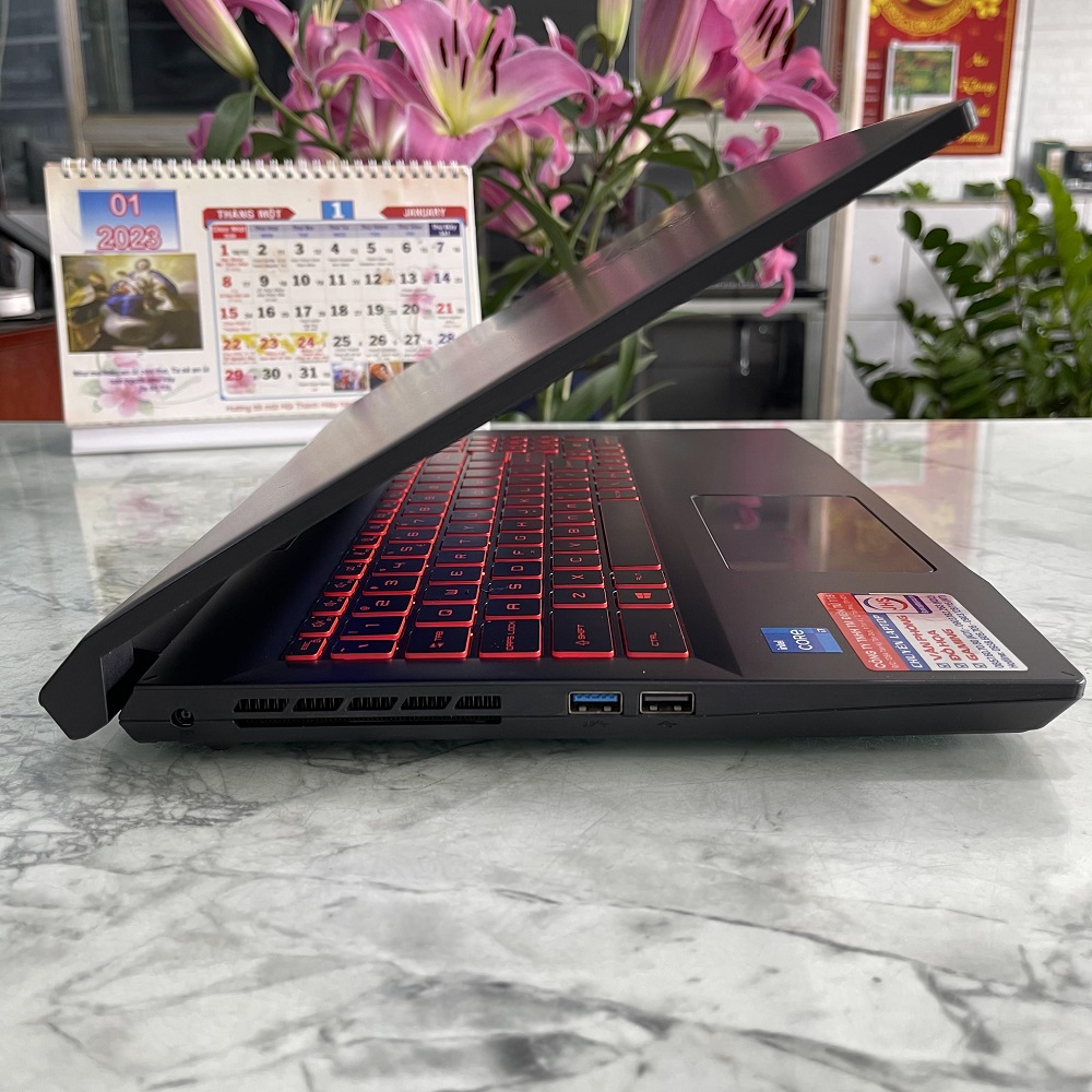 MSI Katana GF66 11UE-824VN Core™ I7-11800H Ram 16Gb Ssd 512Gb Card RTX™ 3060 6GB Màn Hình 15.6 Inch IPS Fhd 144Hz