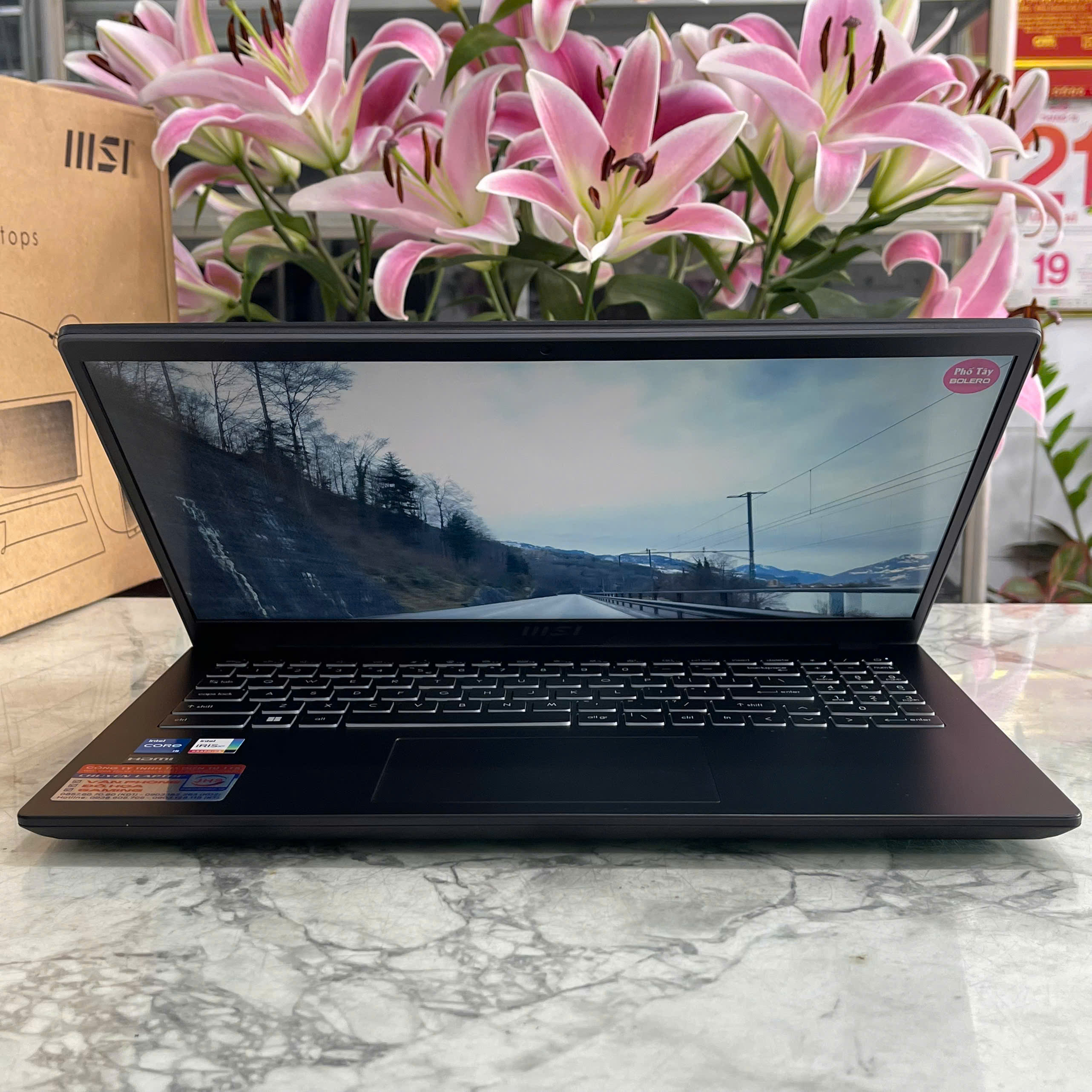 MSI Modern 15 B13M-438VN (Máy Like New-BẢO HÀNH HÃNG) Core I5-1335U Ram 8Gb Ssd 512Gb Màn Hình 15.6 Inch Fhd IPS