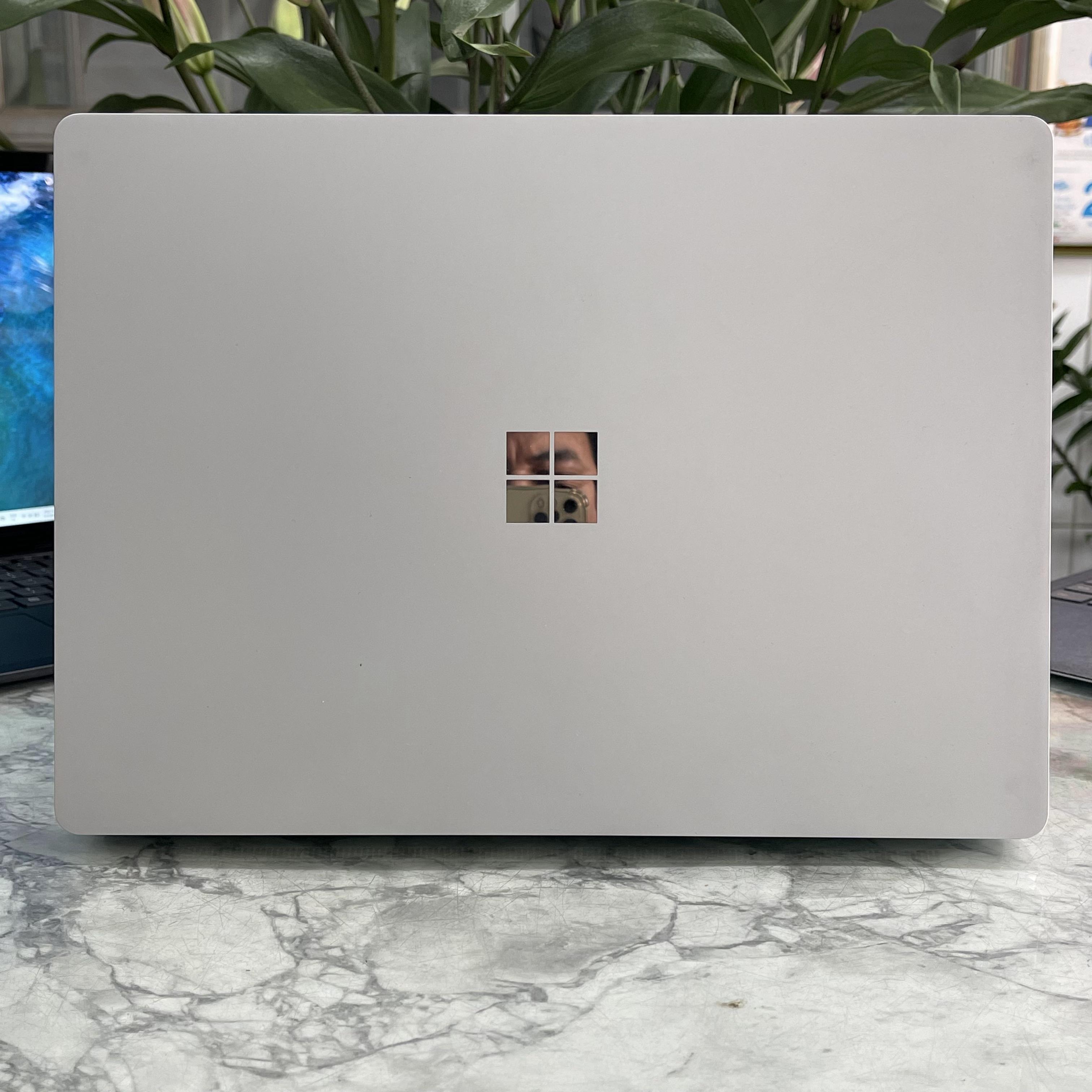 Surface Laptop 2 Core I7-8650U Ram 16gb Ssd 512gb Màn Hình Màn 13.5 Inch 2k Touch 