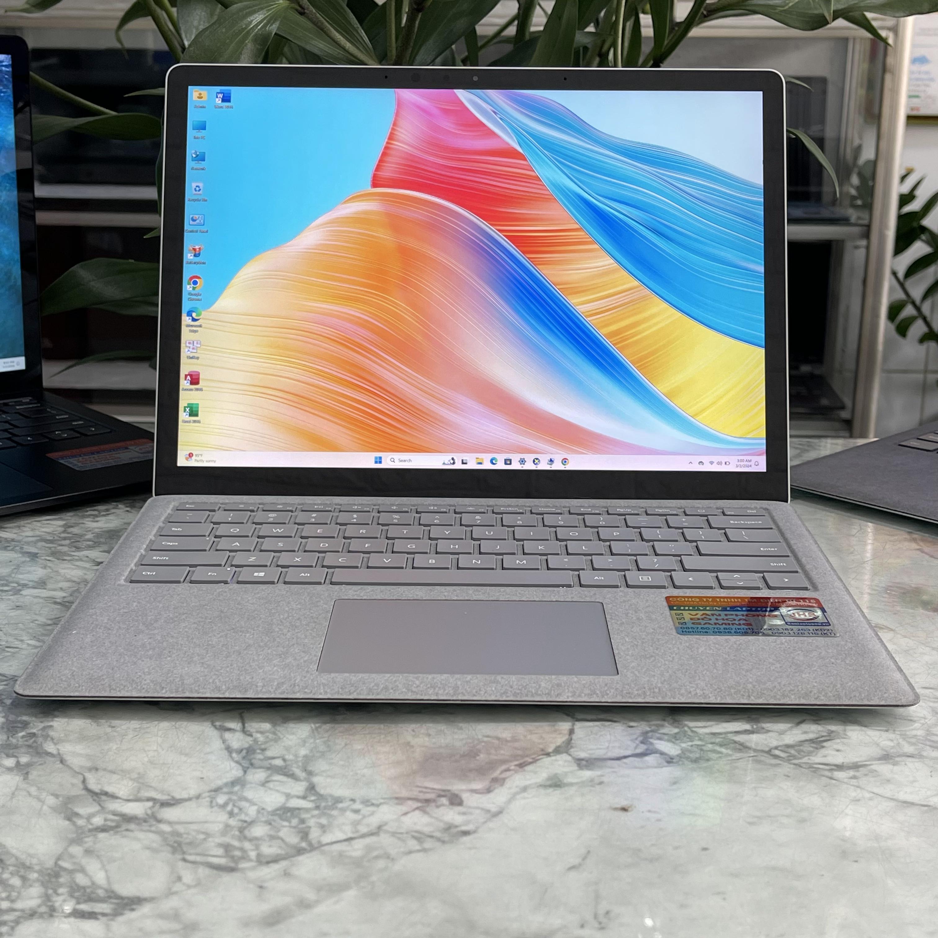 Surface Laptop 2 Core I7-8650U Ram 16gb Ssd 512gb Màn Hình Màn 13.5 Inch 2k Touch 